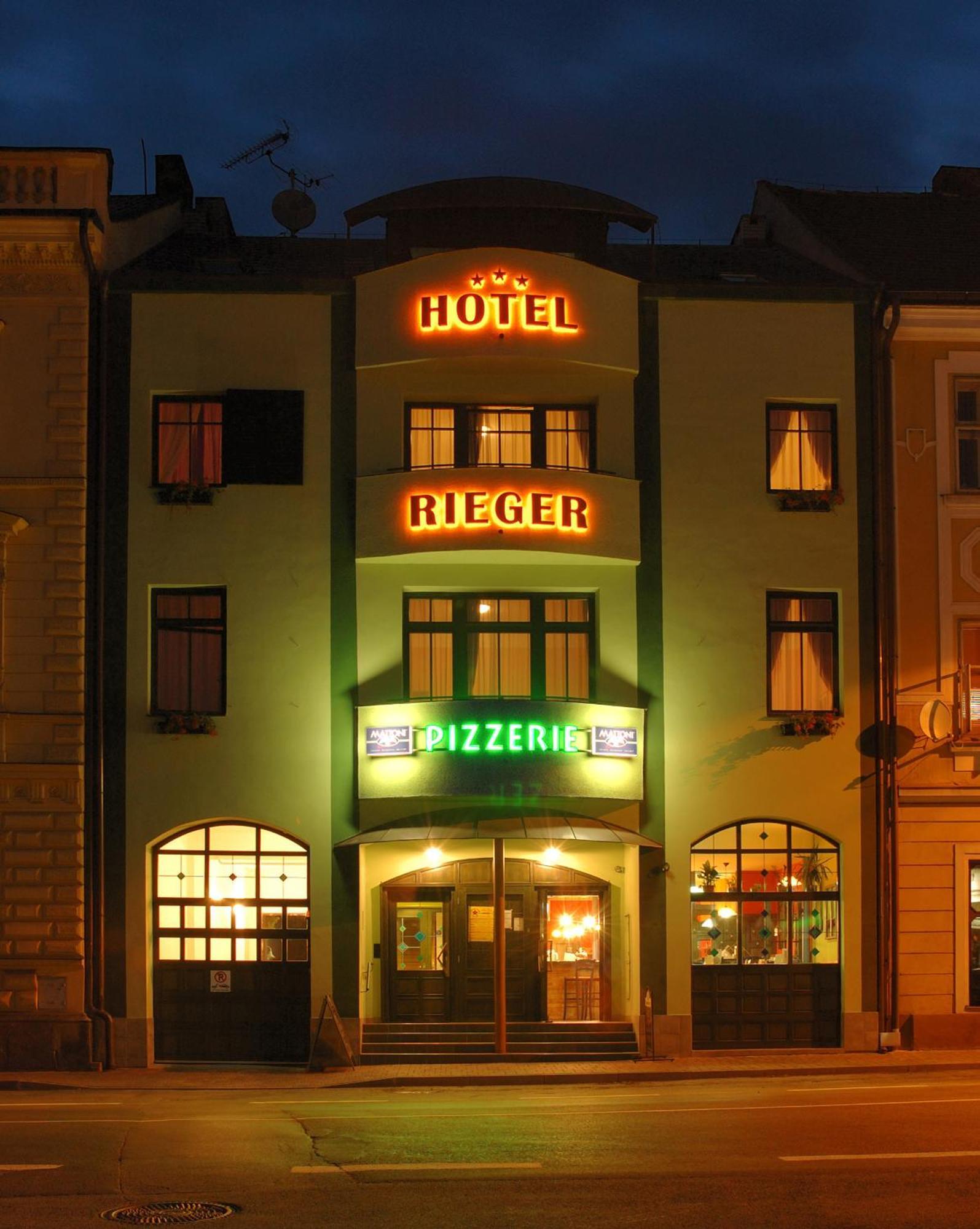 Hotel Rieger Garni Jičín Exteriör bild