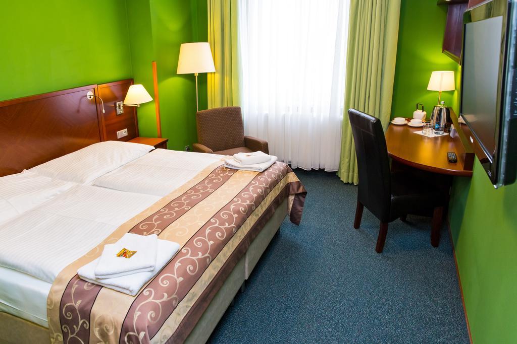 Hotel Rieger Garni Jičín Exteriör bild